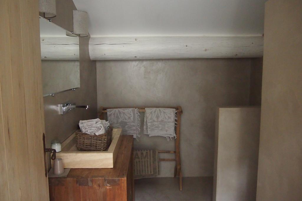普罗旺斯地区阿莱马尼 La Maison Des Collines酒店 客房 照片